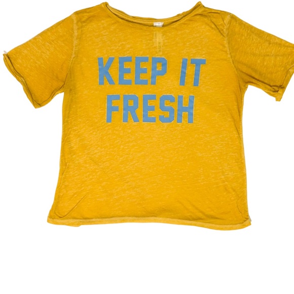 Keep It Fresh Graphic T-Shirt - Picture 4 of 5